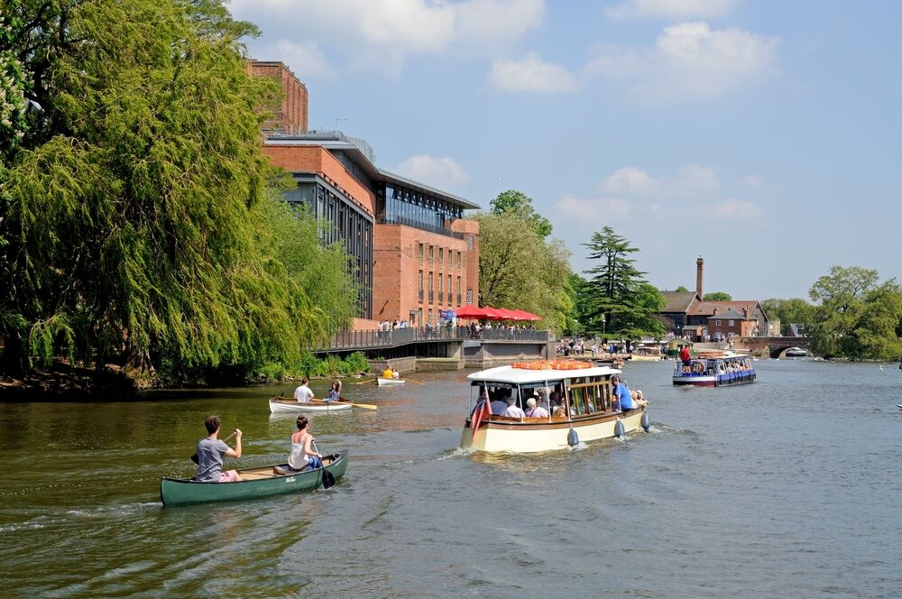 Visiting Stratford-upon-Avon with your dog