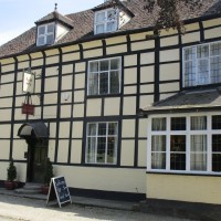 Shobden dog-friendly pub, Herefordshire - dog-friendly pubs and dog walks herefordshire.JPG