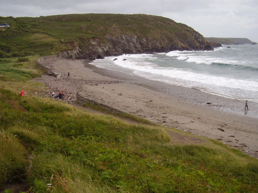 Kennack Sands East dog friendly beach Cornwall Driving Kennack Sands East dog friendly beach Cornwall Driving