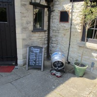 Dog-friendly pub near Bladon, Oxfordshire - Oxfordshire dog-friendly pub