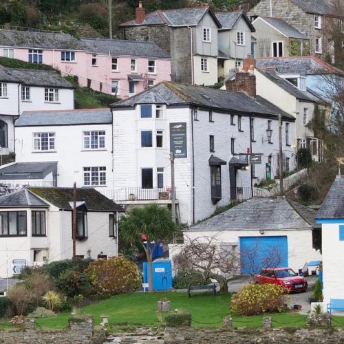 Old Ferry Inn, dogfriendly pub near Fowey, Cornwall Driving with Dogs
