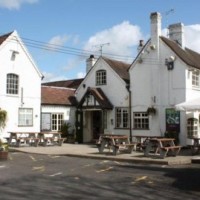 Earlswood dog-friendly pub, Warwickshire - Dog walks in Warwickshire
