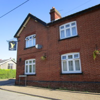 Great Hockham dog-friendly pub and dog walks, Norfolk - Dog walks in Norfolk