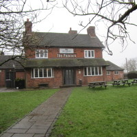 M42 Junction 2 dog walk and a dog-friendly pub or picnic spot, Worcestershire - Dog walks in Worcestershire