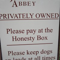 Jervaulx Abbey dog walk, Yorkshire - Dog walk in Yorkshire