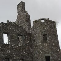 Castle ruins dog walk, Scotland - Dog walks on the way to Connel
