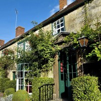 Lamb Inn dog-friendly pub in Hindon, Wiltshire - Wiltshire dog friendly pub and dog walk