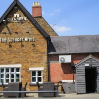 Chapel Brampton dog-friendly pub, Northamptonshire - Dog walks in Northamptonshire