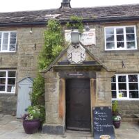 Strines dog-friendly pub and walk near Sheffield, South Yorkshire - Dog-friendly pub and dog walk near Sheffield