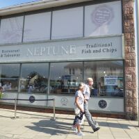 Quaint old-school tourist town and walks, Northumberland - Seahouses in dog-friendly Northumberland